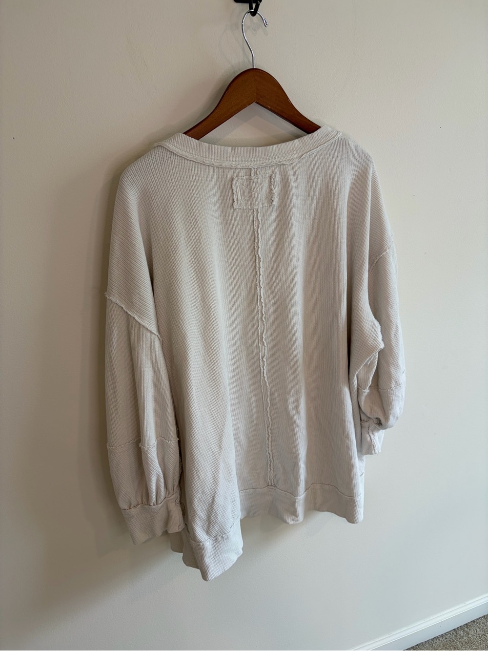 We The Free Total Eclipse Tee Size XL Ivory Oversized Pullover - Picture 12 of 14